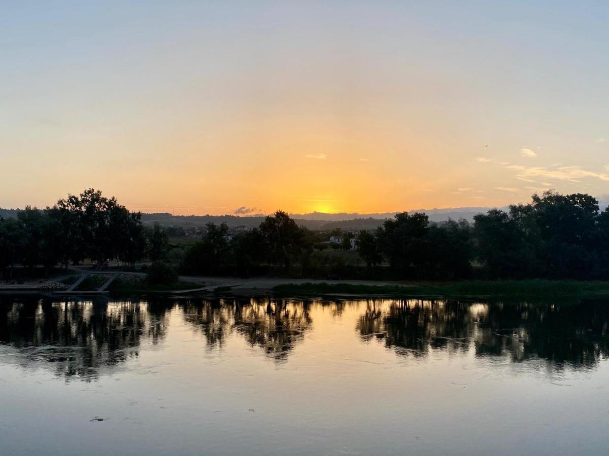 River Ebro Apartments Mora d'Ebre Luaran gambar