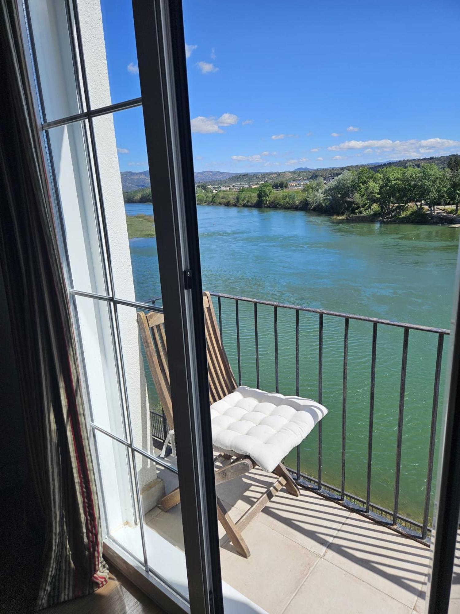 River Ebro Apartments Mora d'Ebre Luaran gambar