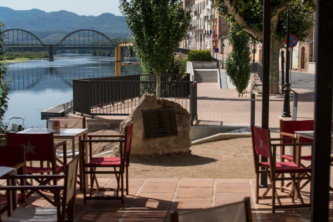River Ebro Apartments Mora d'Ebre Luaran gambar